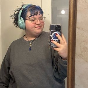 Meet your Posher, Cj